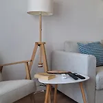 Timi's House - Espacoso A 350 M Da E Centro Da Velha