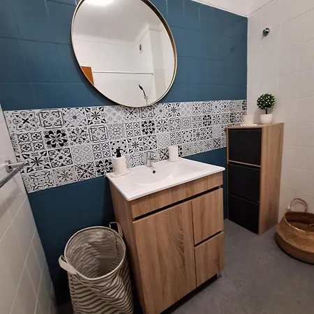 Lägenhet Timi's House - Espacoso A 350 M Da E Centro Da Velha *
