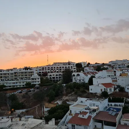 Timi's House - Espacoso A 350 M Da E Centro Da Velha Апартаменты